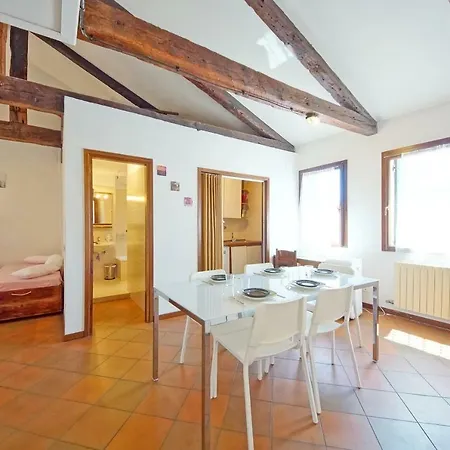 San Marco Martin 349 Wi-fi Daire *